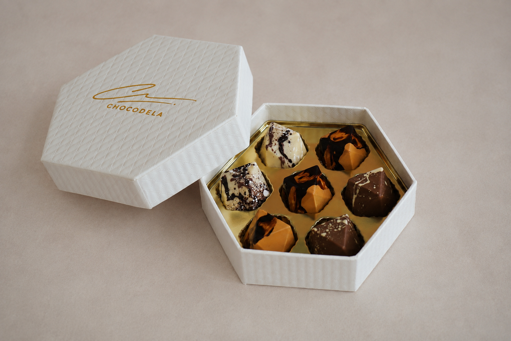 Hexagon 7 Piece Bonbons